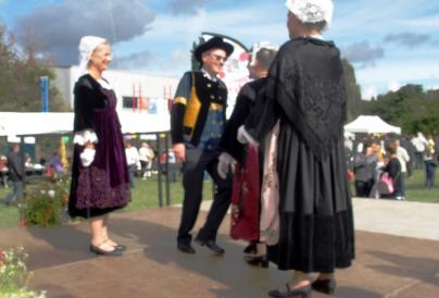 Avant deux de travers de ligne les touches