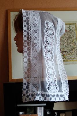 Coiffe de baud en tulle et dentelles 1