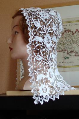 Coiffe kornek fil d araignee vue de profil