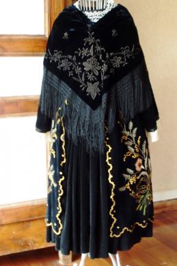 Costume de vannes vue de dos 1