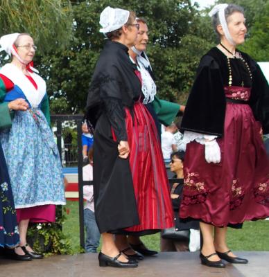 En cortege pour depart de polka de paimpol 2c