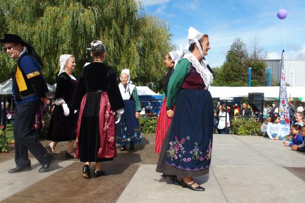 Polka de paimpol filles au milieu 1